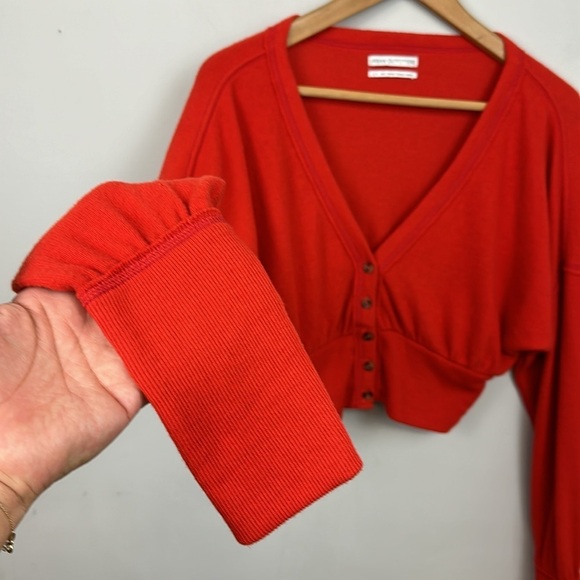 Urban Outfitters Red Farley Button Up Top Cropped Cardigan Sz S - Picture 9 of 11